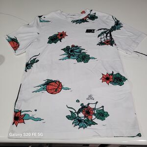 Nike The Nike Tee Men's All Over Print Flowers Green White T-Shirt Size Med B20